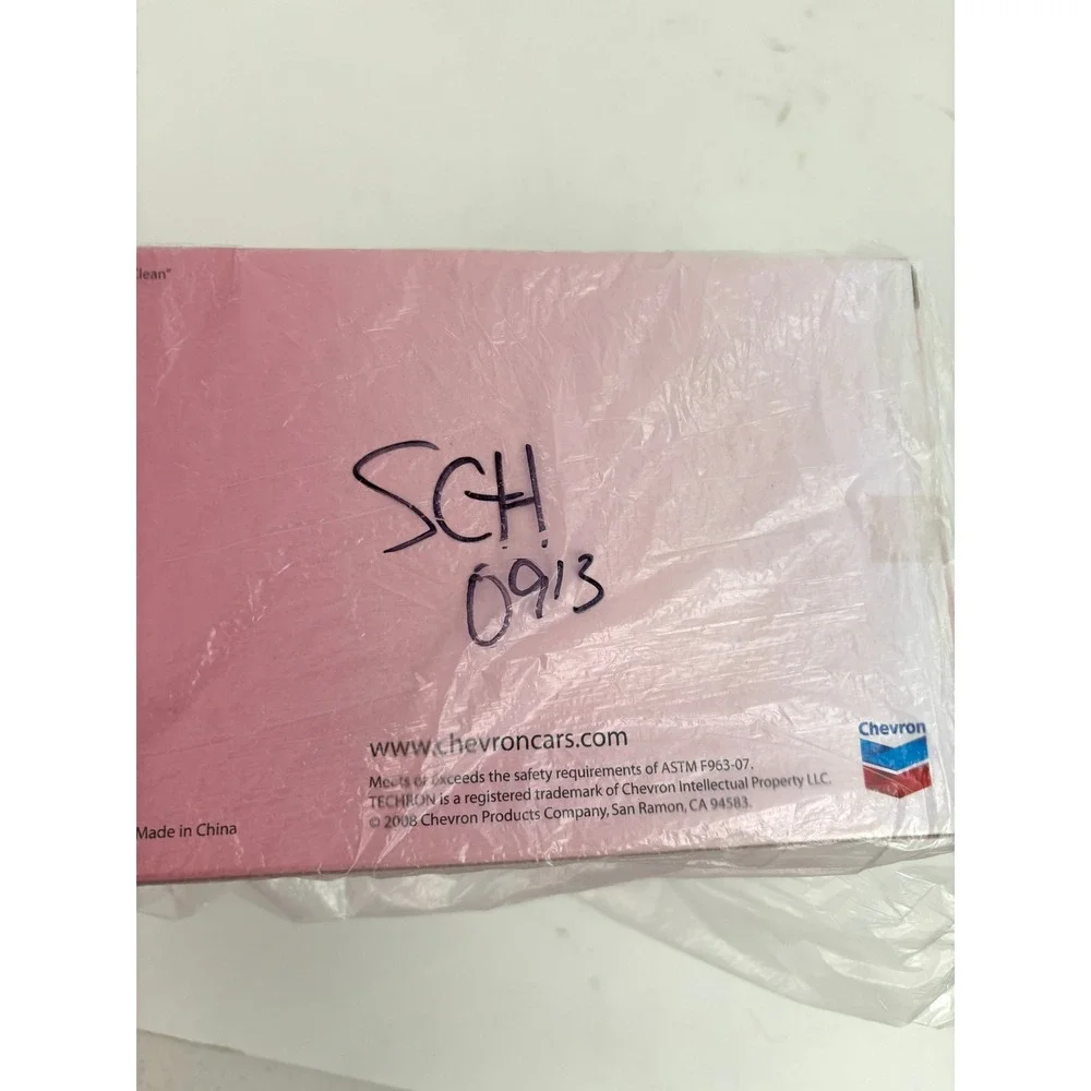 2008 Chevron Cars Spirit Breast Cancer Awareness Special Edition Pink Car NIB